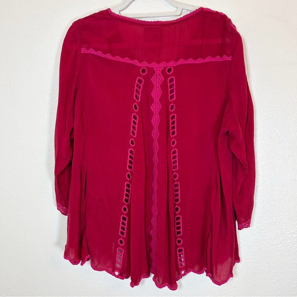 Johnny Was Magenta Embroidered Blouse Top Large Rayon Bohemian Casual - Picture 3 of 6